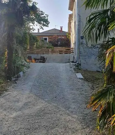 펜션 Maison A La Campagne, Proche De Carcassonne Alairac